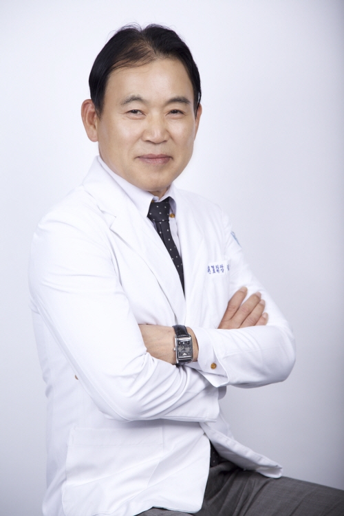 보도자료_김형구원장님.jpg
