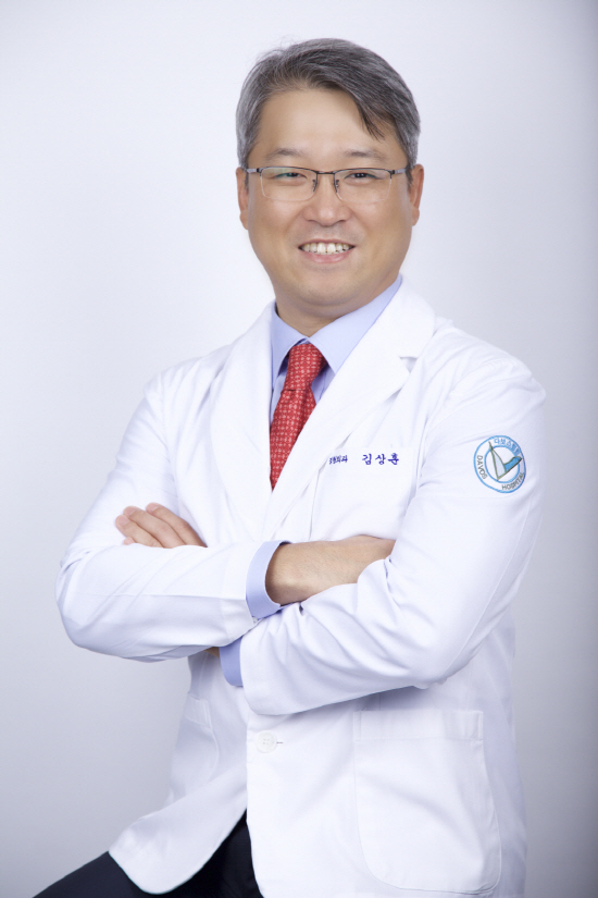 크기변환_관절센터_김상훈.jpg